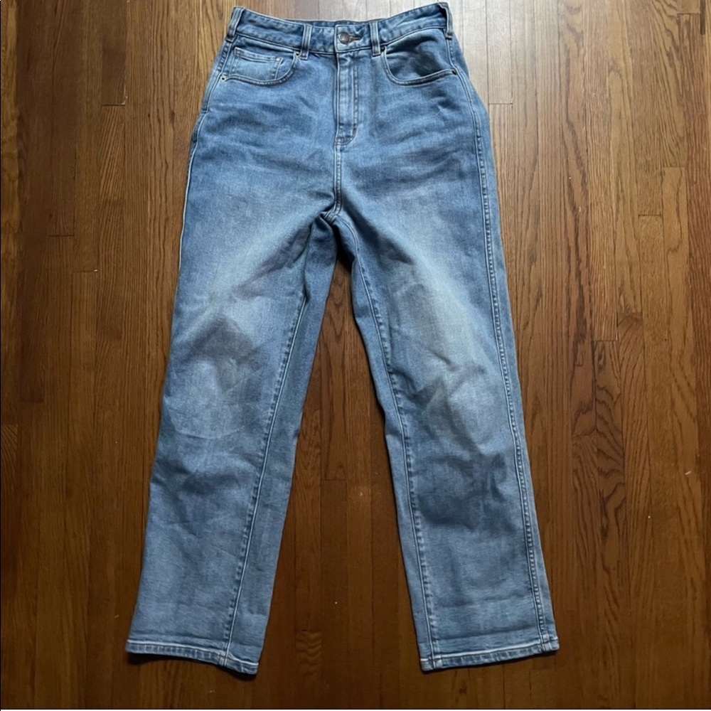 Faherty Blue Denim 90s Straight Leg High Waisted Mom Jeans